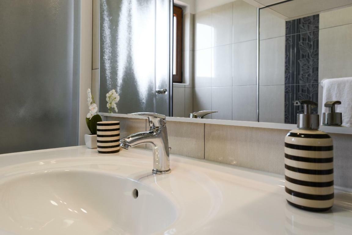 Apartment Lordanic Zaglav, Dugi Otok エクステリア 写真